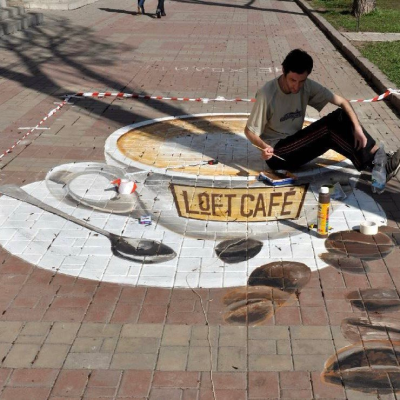 Реклама асфальте: законно ли это в Ялте? Реклама асфальте: законно ли это в Ялте?